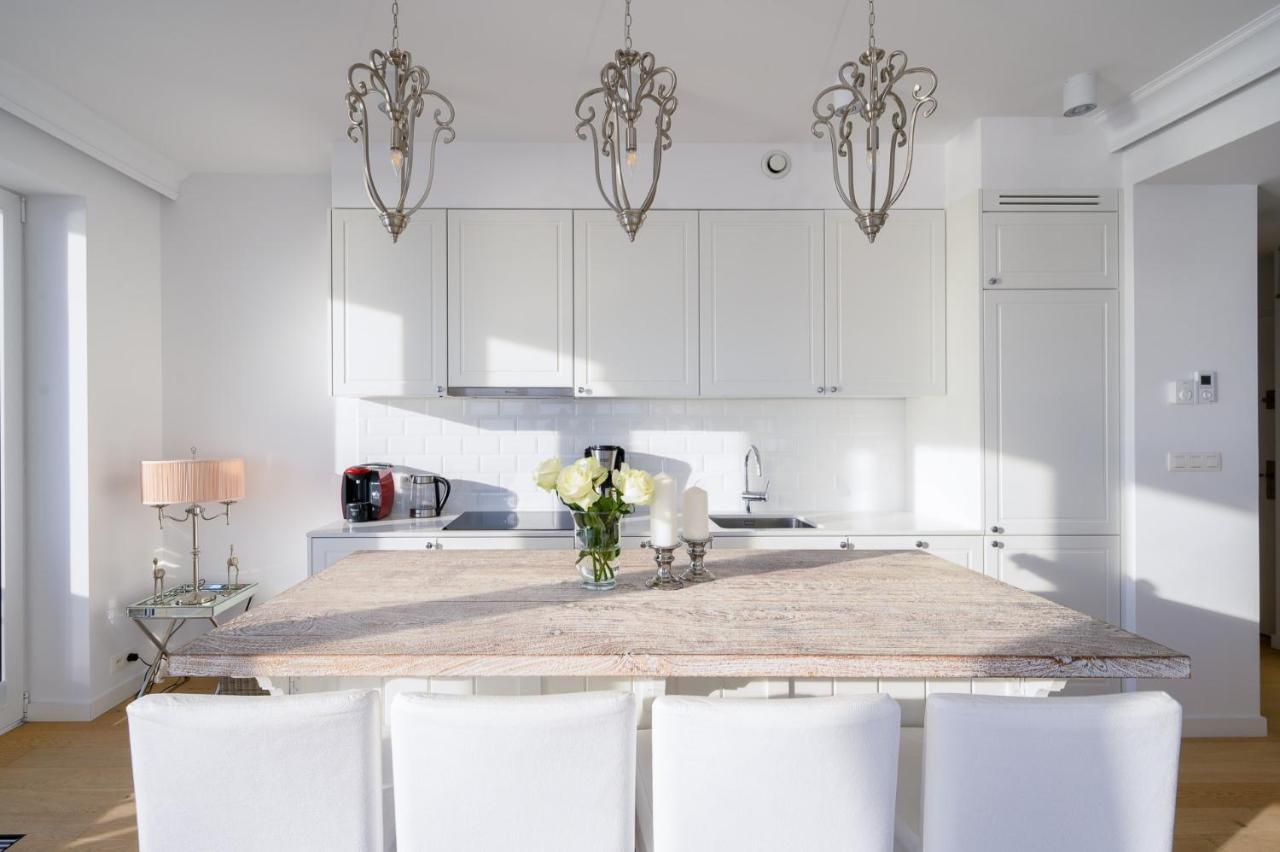 Sunset Boulevard 1 Apt 9 Bulwar Zachodzacego Slonca 1 W Marina Royale Darlowko Buitenkant foto
