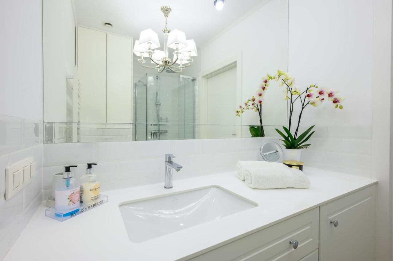 Sunset Boulevard 1 Apt 9 Bulwar Zachodzacego Slonca 1 W Marina Royale Darlowko Buitenkant foto
